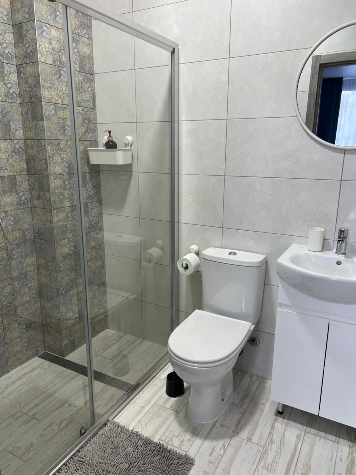 014-2 Новые Смарт-Апартаменты Жк Олимпия Kiev Buitenkant foto